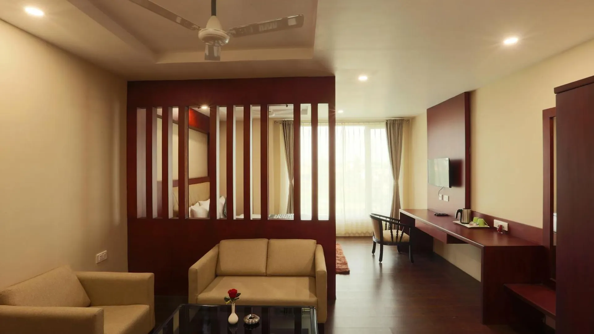 Prithvi Palace Aerocity Delhi Airport Hotel New Delhi 4*,  India