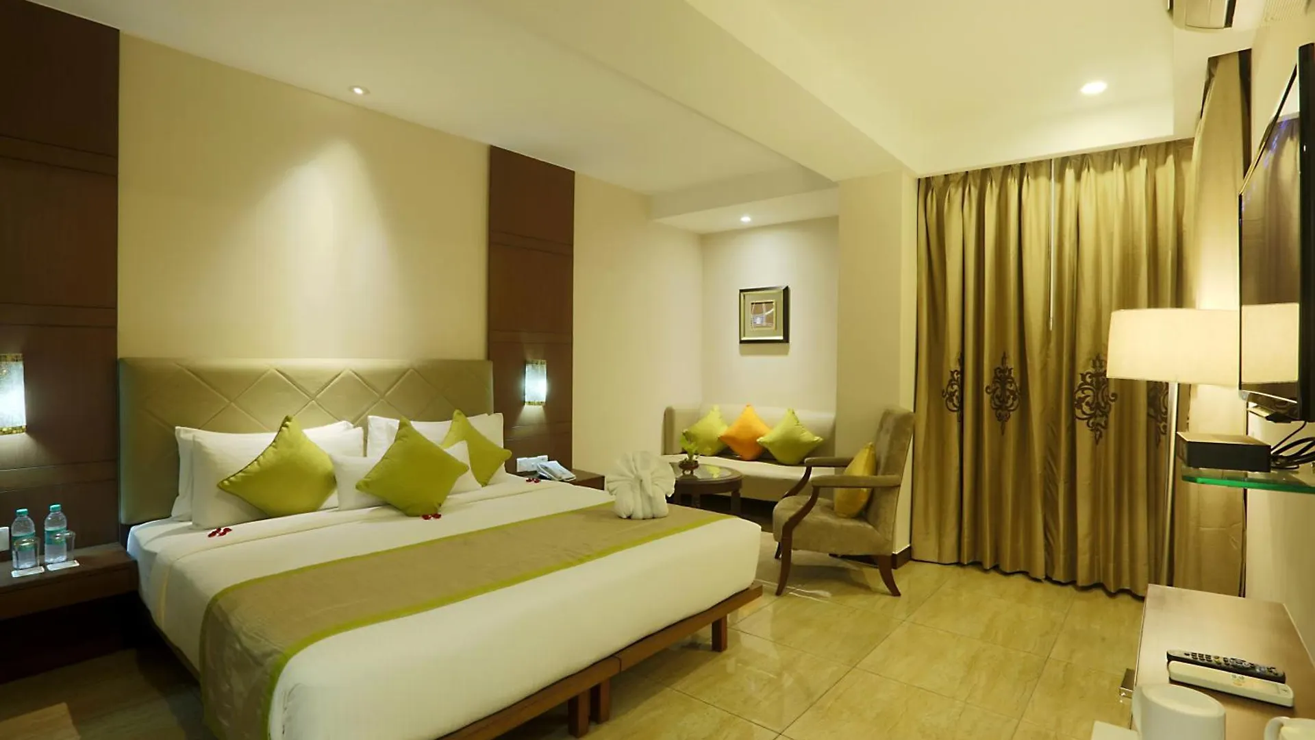 Prithvi Palace Aerocity Delhi Airport Hotel New Delhi 4*,