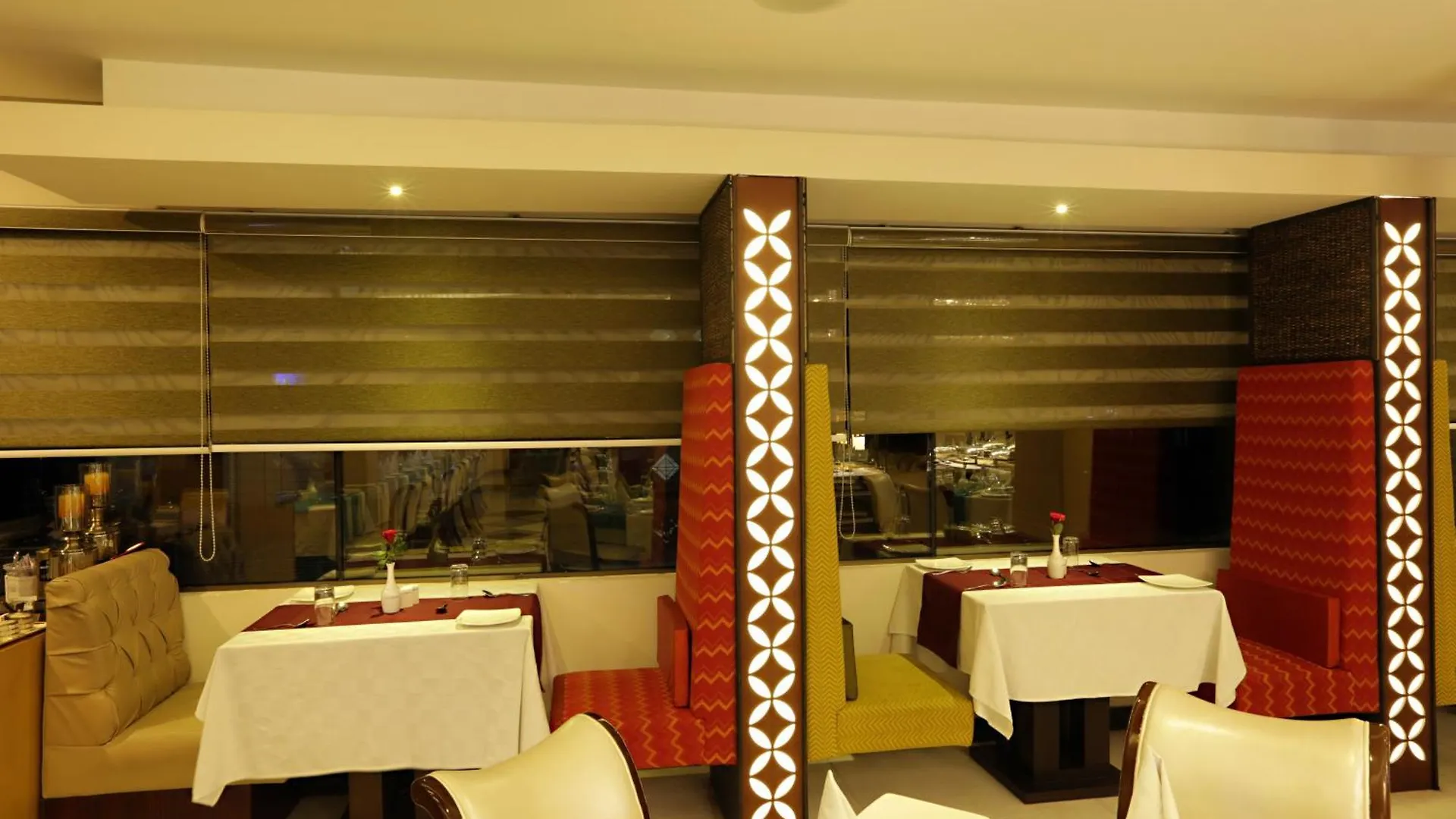 ****  Prithvi Palace Aerocity Delhi Airport Hotel New Delhi India
