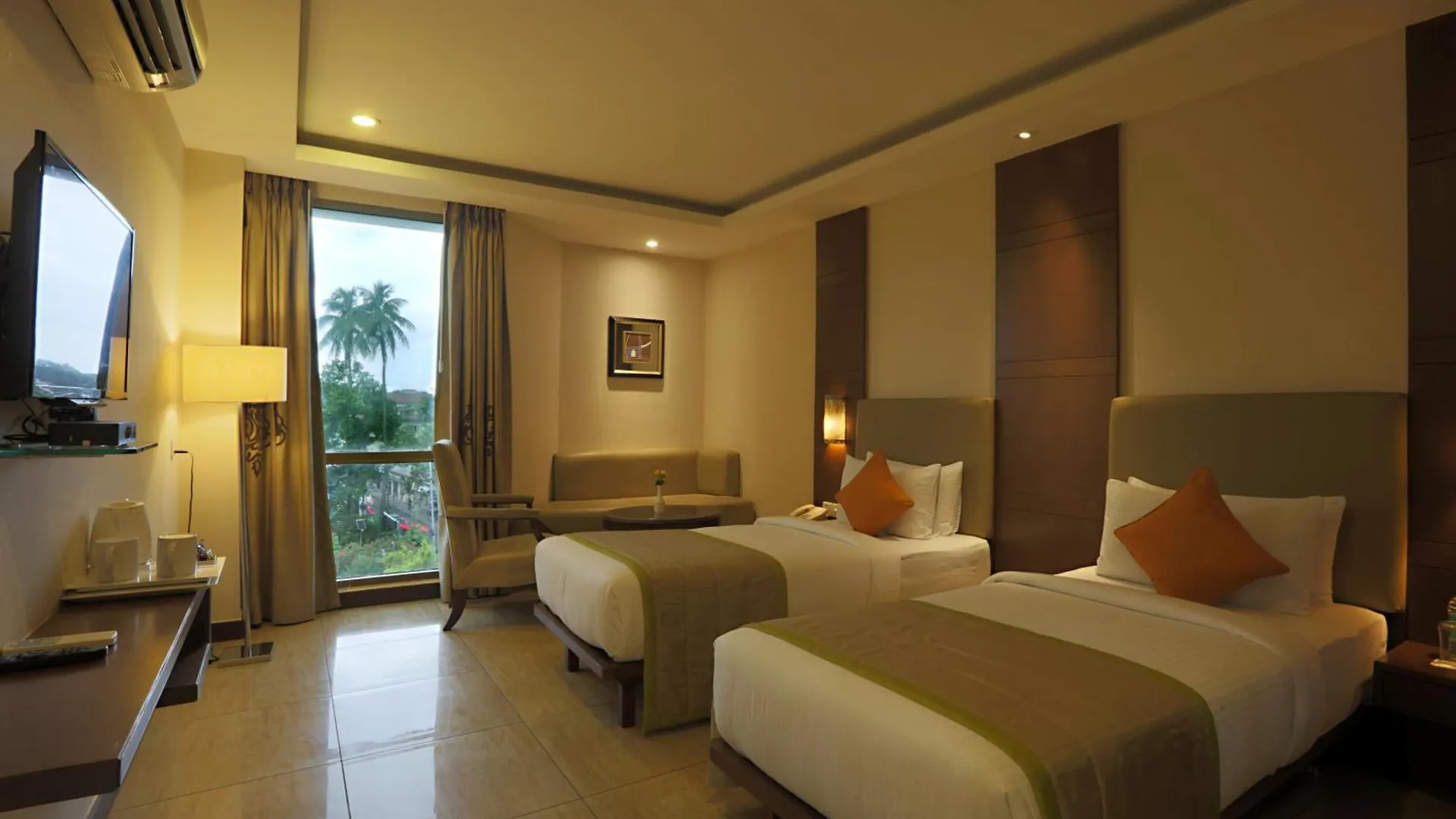 Prithvi Palace Aerocity Delhi Airport Hotel New Delhi 4*,  India