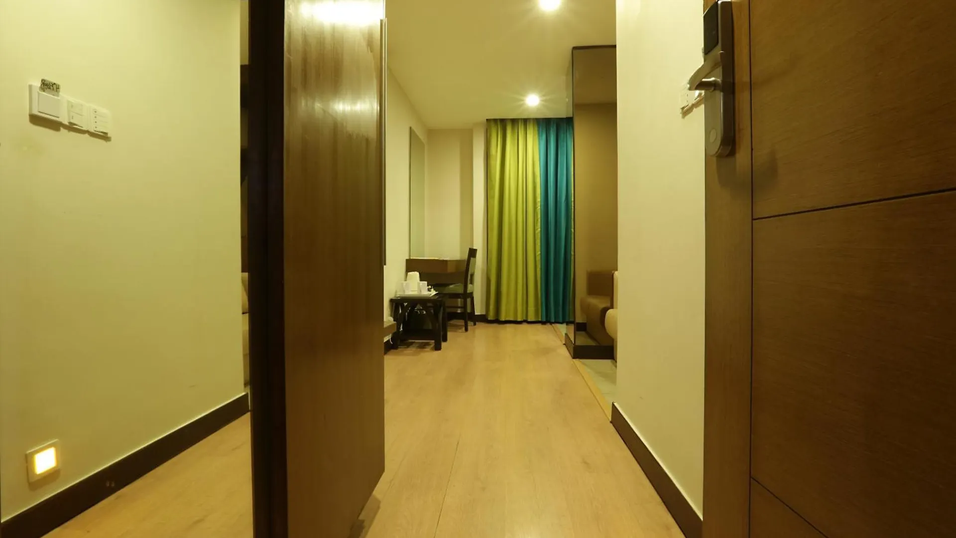 Prithvi Palace Aerocity Delhi Airport Hotel New Delhi